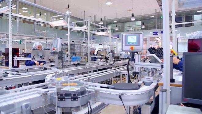 跨界浪潮 家電企業如何以技術創新駛入生物醫療“藍?！? class=